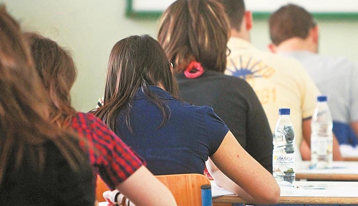 Στη μάχη των πανελλαδικών εξετάσεων αύριο 1.385 μαθητές από τα Δωδεκάνησα
