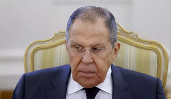 Η πρώτη αντίδραση της Μόσχας: Εμείς θα αποφασίσουμε για την Ουκρανία, λέει η Ζαχάροβα