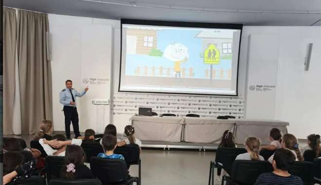 Στελέχη Αστυνομικών Υπηρεσιών Νοτίου Αιγαίου πραγματοποίησαν τον Οκτώβριο 2025 διαλέξεις και ενημερωτικές δράσεις