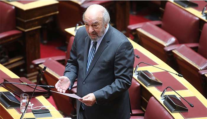 Νικητιάδης προς Θεοδωρικάκο: Εδώ και 4 χρόνια δεν τοποθετήθηκε ούτε ένας νέος παραγωγός στις λαϊκές αγορές!