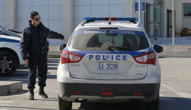 Οινούσσες: Τούρκοι έφτασαν με βάρκα και ζητούν πολιτικό άσυλο - ''Κινδυνεύει η ζωή μας''!