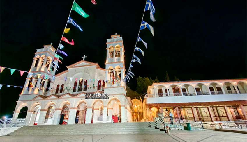 Αγιορείτικη Αγρυπνία για την  Προστάτιδα των Άτεκνων ζευγαριών την Αγία Άννα στο Ναύπλιο