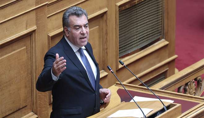 ΜΑΝΟΣ ΚΟΝΣΟΛΑΣ: «Επιδότηση για την αγορά και εγκατάσταση ηλεκτροφόρου περίφραξης για την προστασία των καλλιεργειών από τα ελάφια»