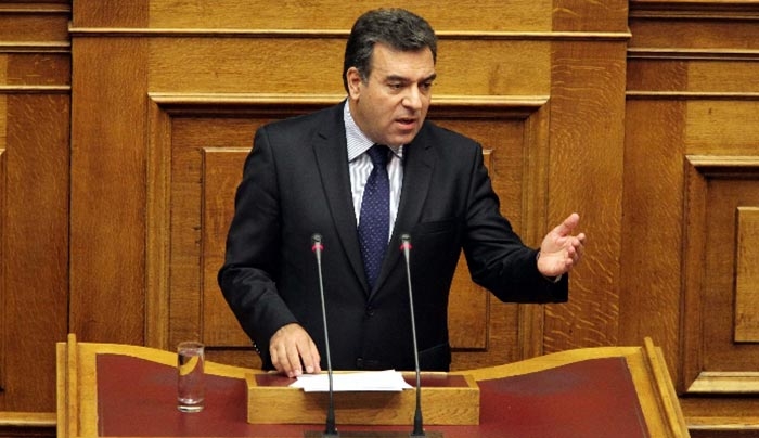 Μάνος Κόνσολας: «Η κυβέρνηση βάζει χέρι στα λεφτά του Ενιαίου Ταμείου Επικουρικής Ασφάλισης για να πληρώσει συντάξεις»