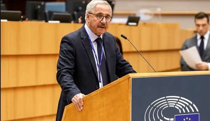 Γ. Μανιάτης: «Απαράδεκτη απόφαση για κλείσιμο της Μονής Αγίας Αικατερίνης του Όρους Σινά»