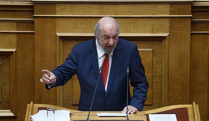 Νικητιάδης και Βουλευτές του ΠΑΣΟΚ: Κοινή Ερώτηση στη Βουλή για το εκρηκτικό κόστος καυσίμων στα τουριστικά λεωφορεία