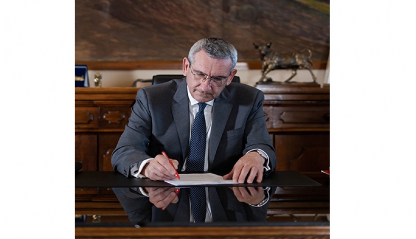 Ο Περιφερειάρχης υπέγραψε την εργολαβική σύμβαση για την αποκατάσταση του Τεμένους Γαζί Χασάν στο Πλατάνι της Κω
