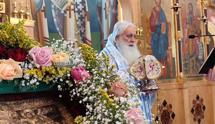 ΝΑΥΠΛΙΟ: Την Β ́ Κυριακή των νηστειών εορτάστηκε  στο Ιερό Μητροπολιτικό Παρεκκλήσιο του Αγίου Λουκά του Ιατρού η ανακομιδή των ιερών Λειψάνων του Αγίου.