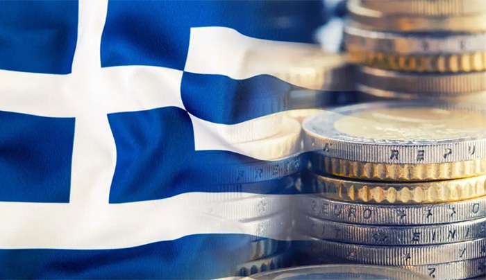 Η Standard &amp; Poor’s αναβάθμισε ξανά την Ελλάδα εν μέσω διεθνούς «καταιγίδας»