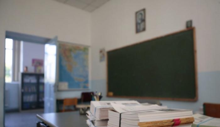 Ριζικές αλλαγές σε τέσσερα μαθήματα, από το Δημοτικό μέχρι το Λύκειο! Στα θρανία οι εκπαιδευτικοί