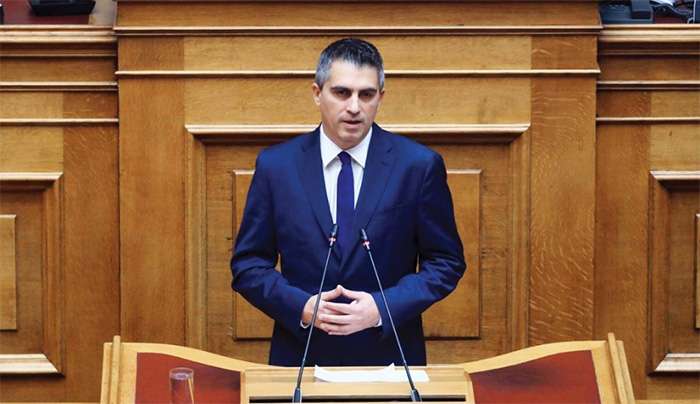Δήμας για τενεκέδες με ελαιόλαδο: "Διαψεύδω όσα αναπαράγονται περί προστίμου στη μεταφορά τους" (ΒΙΝΤΕΟ)