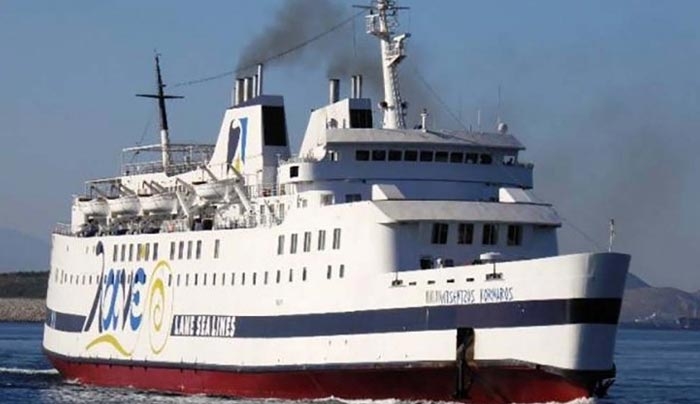 Χειροπέδες στον καπετάνιο του «Βιτσέντζος Κορνάρος»