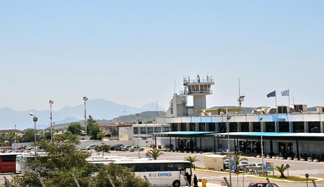 Στο τέλος του 2016 αλλάζουν χέρια τα 14 περιφερειακά αεροδρόμια