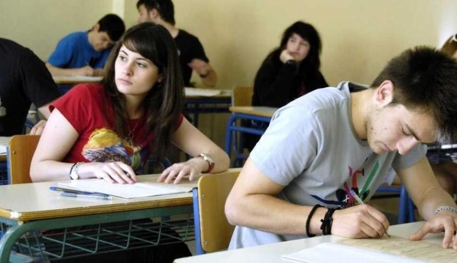 Ξήλωσαν την Επιτροπή Πανελλαδικών Εξετάσεων και διόρισαν «ημέτερους»