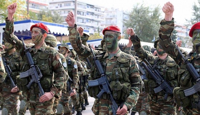 Σχέδιο για μειώσεις-σοκ από 200-400 ευρώ στους μισθούς των στρατιωτικών