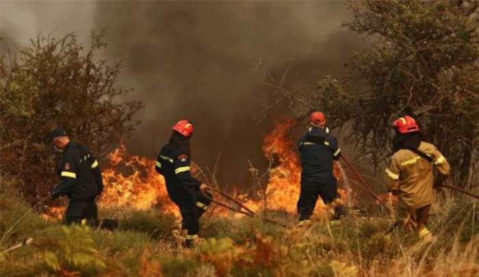 Πολύ υψηλός κίνδυνος πυρκαγιάς σήμερα σε Αττική και 5 ακόμα Περιφέρειες – Ποιες περιοχές βρίσκονται σε «πορτοκαλί» συναγερμό