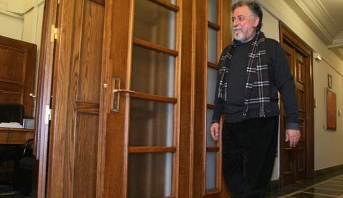 Ο Πανούσης απαντά στους επικριτές του: Ποιο άσυλο παραβιάστηκε; Αυτοί οι άνθρωποι έκαναν διακίνηση ιδεών;
