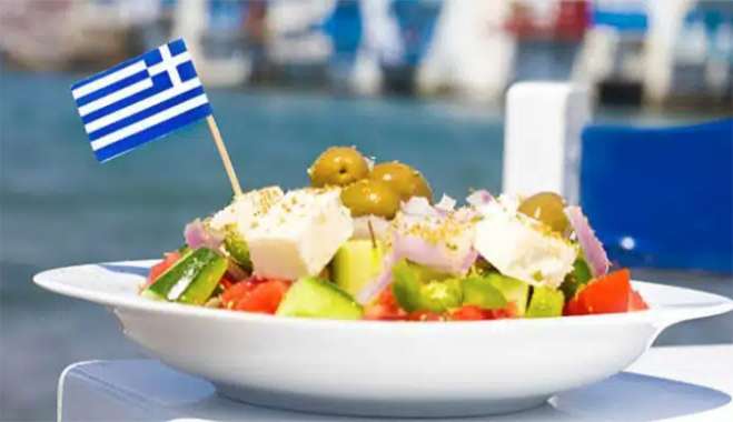 Σάρωσε η Ελλάδα για το 2025 – Πρώτη σε ολόκληρο τον κόσμο η ελληνική κουζίνα