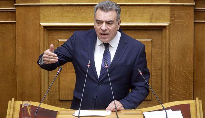 ΜΑΝΟΣ ΚΟΝΣΟΛΑΣ: «Διάθεση των δύο νέων ελικοπτέρων του ΕΚΑΒ για να καλύψουν τις αεροδιακομιδές σε Νότια και Βόρεια Δωδεκάνησα»