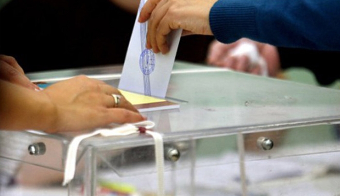 Εκτός εκλογικών καταλόγων 100.000 νέοι ψηφοφόροι