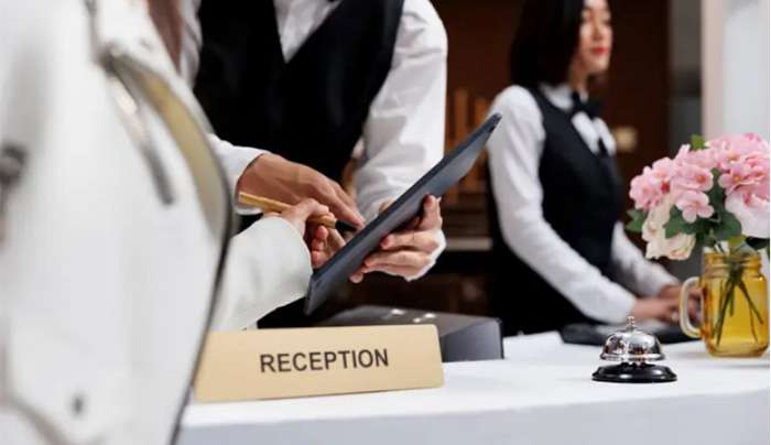 ΠΟΕΕΤ | Γιατί από 1η Ιουνίου αυξάνονται οι βασικοί μισθοί των ξενοδοχοϋπαλλήλων