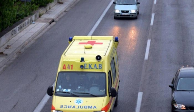 Δήμαρχος έγινε οδηγός ασθενοφόρου για να σώσει θύμα τροχαίου!