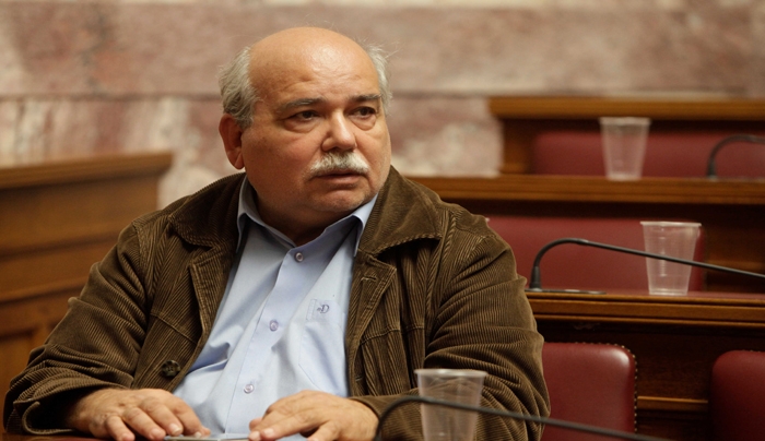Βούτσης: Αλλαγή στον τρόπο εκλογής δημοτικών-περιφερειακών αρχών