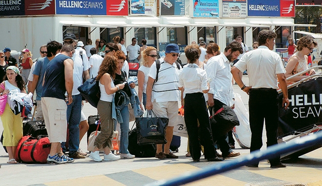 «Χάος» με το λουκέτο του Labirint στην Κω – Κομφούζιο και αβεβαιότητα σε τουρίστες και ξενοδοχεία