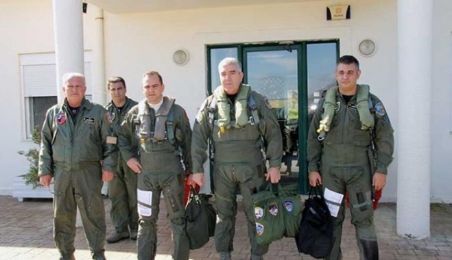 Ο Έλληνας Αρχηγός της Αεροπορίας "αναχαίτισε" Αμερικανό πτέραρχο με F-16 πάνω από την Κρήτη