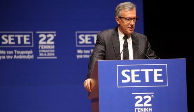 Ανδρέας Ανδρεάδης: Υπερβολές τα 30 εκ. αφίξεις !!!