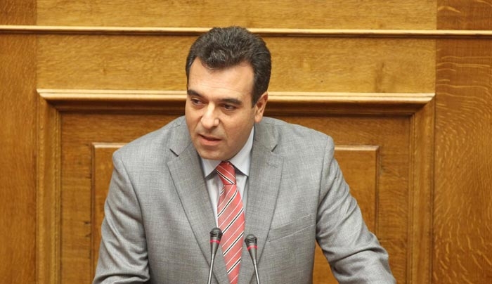 Μ. Κόνσολας για το πρόβλημα της μεταφοράς νερού στα άνυδρα νησιά της Δωδεκανήσου και των Κυκλάδων.
