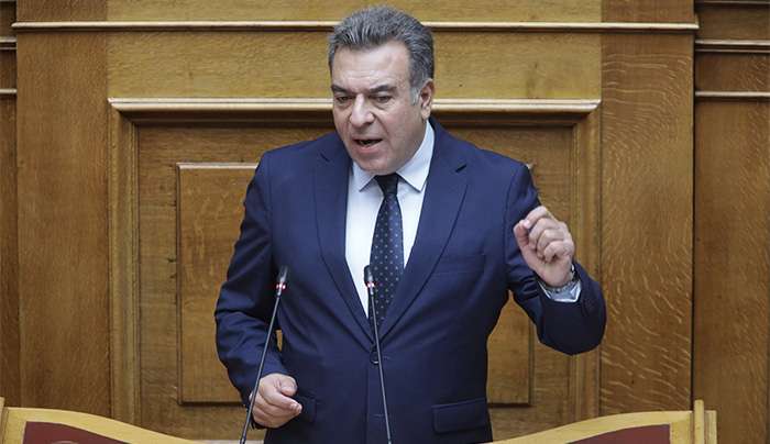 «Επαναφέρει ο Μάνος Κόνσολας την ανάγκη νομοθετικής ρύθμισης για τη δόμηση στα μικρά κατά παρέκκλιση οικόπεδα»