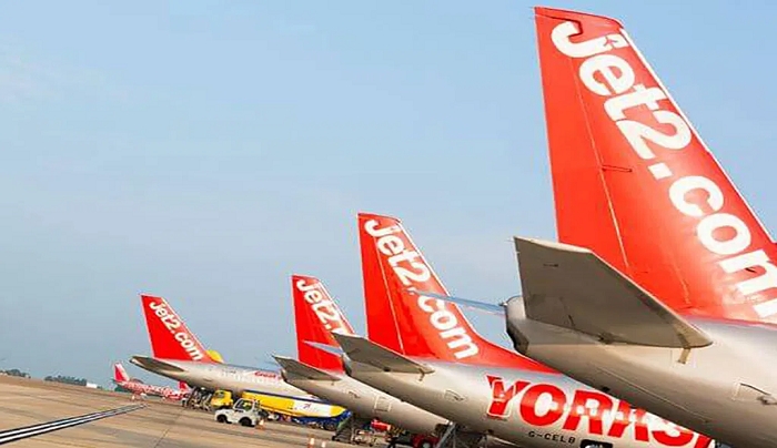 Η Jet2 αναστέλλει πτήσεις και πακέτα διακοπών έως τις 14 Απριλίου – Επιστολή