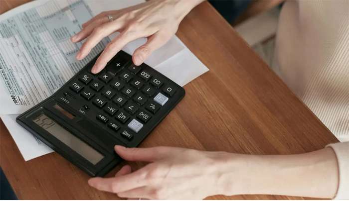 Φορολογικές δηλώσεις: Πότε λήγει η προθεσμία υποβολής τους: Τι ισχύει για την έκπτωση φόρου