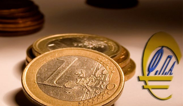 Τα δύο σενάρια που εξετάζει η κυβέρνηση για μείωση του ΦΠΑ σε τουρισμό και εστίαση
