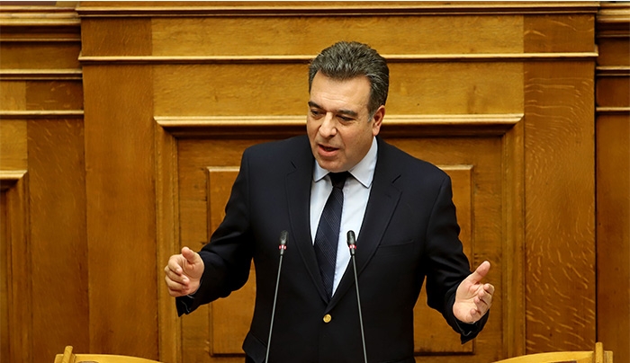 ΜΑΝΟΣ ΚΟΝΣΟΛΑΣ: «Το φοιτητικό πάσο για τους σπουδαστές των ΑΣΤΕ είναι μόνο η αρχή. Προχωράμε σε συνολική αναβάθμισή τους»