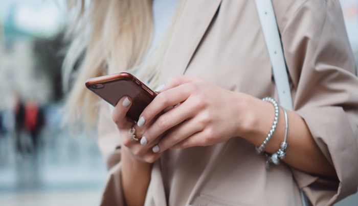 Προβλήματα λειτουργίας στα iPhone -Κρασάρουν Viber και Facebook