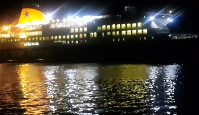 Η πρώτη προσέγγιση του BLUE STAR DELOS στην Κάλυμνο (video)