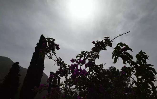 Καιρός σήμερα: Συγκέντρωση αφρικανικής σκόνης στα Δωδεκάνησα, πού θα βρέξει
