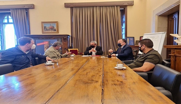 Ραντεβού του Κολοσσού με τον Χατζημάρκο!