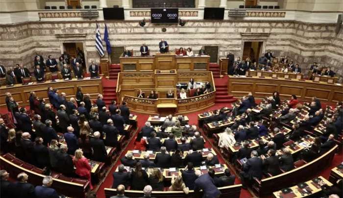 Το πόρισμα για τα Τέμπη νέα αρένα σύγκρουσης