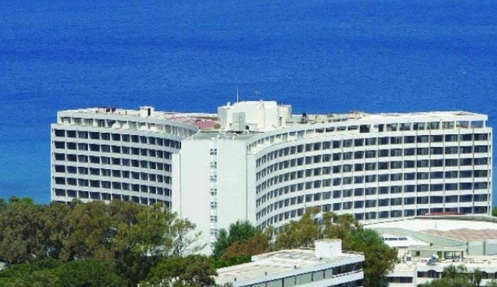 Aναμένονται αποφάσεις για το ξενοδοχείο “Καψής”