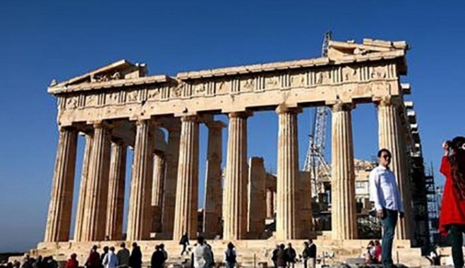 Κορυφαίος προορισμός και για τους Γάλλους εφέτος η Ελλάδα