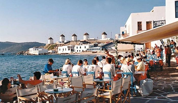 Μεσόγειο και Ελλάδα προτιμούν οι Γερμανοί