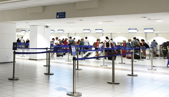 Tα «λουκέτα» έφεραν αναταράξεις στα ευρωπαϊκά αεροδρόμια