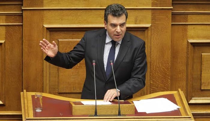 ΜΑΝΟΣ ΚΟΝΣΟΛΑΣ: «... Όταν αυτοί που νομοθετούν δεν έχουν ιδέα του τι σημαίνει νησιωτικότητα…»