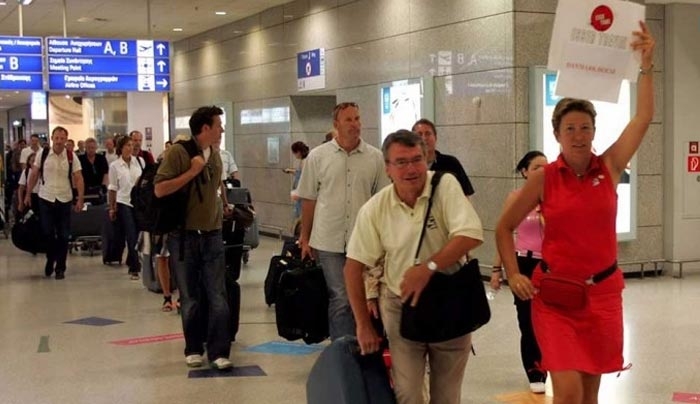 «Αμερικανική βοήθεια» με έως 1 εκατ. επισκέπτες