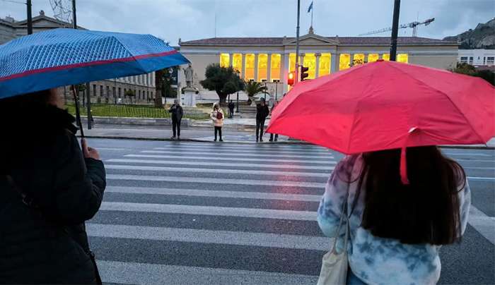 Καιρός σήμερα: Έως τους 17 βαθμούς Κελσίου ο υδράργυρος – Σε ποιες περιοχές θα βρέξει
