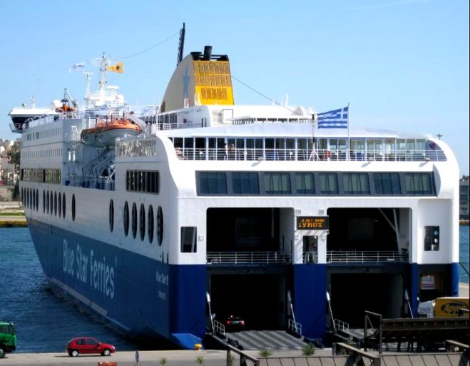 Εύγε στο πλήρωμα της Blue Star!