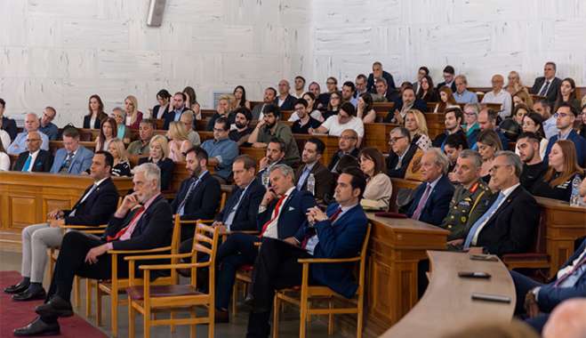 «Το Αιγαίο στο επίκεντρο της συζήτησης για τις Ελληνοτουρκικές σχέσεις, στο Μέγαρο της Παλαιάς Βουλής»